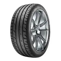 Must-Have Taurus Ultra High Performance 235/45 R17 94W